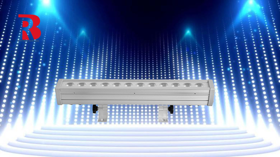 Lumière LED de la scène imperméable à l'eau IP65 LED Wash City Lumière LCD RGB 4in1 80W Pour le bar de la fête de mariage
